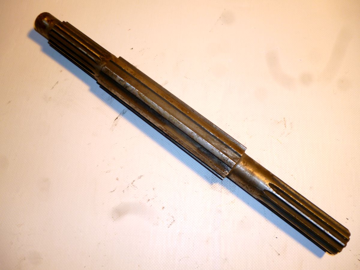 Вал первичный Т-40  Т25-1701032-Ж